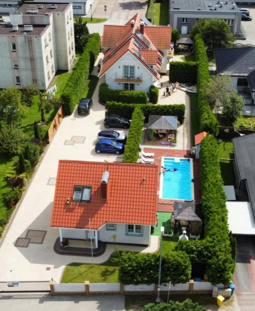 Villa Dom Przy Basenie Puck Exterior foto