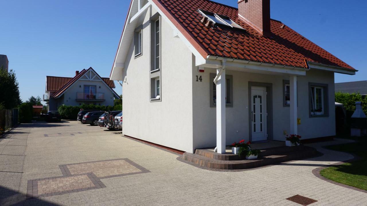 Villa Dom Przy Basenie Puck Exterior foto